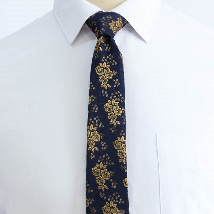 Tie and skin set of golden crimson flower design code T01-07-1246A