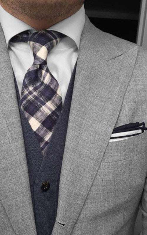 ست کردن رنگ کت و شلوار با پیراهن و کراوات